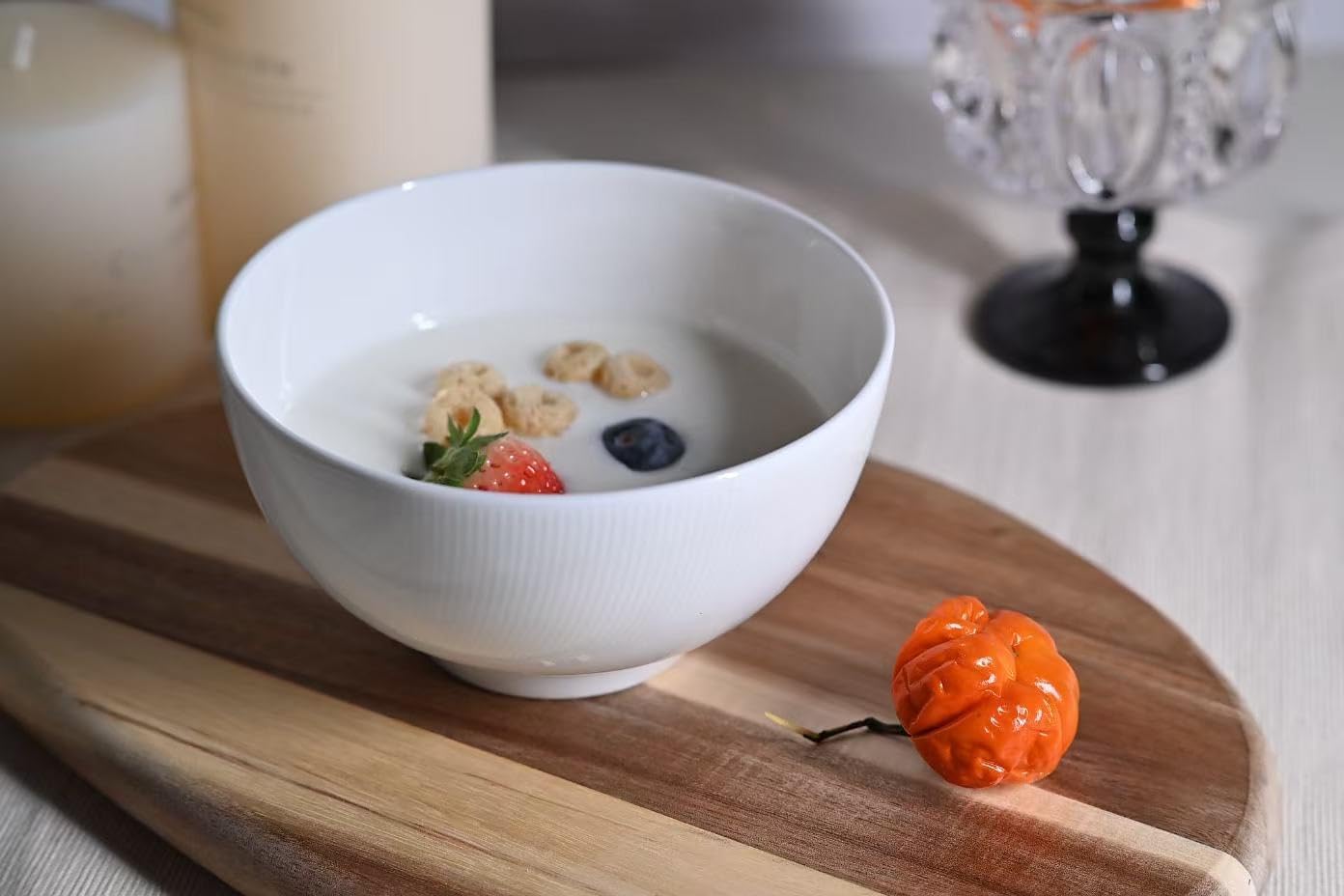 Setaria China Dinnerware Set, 12 Pieces