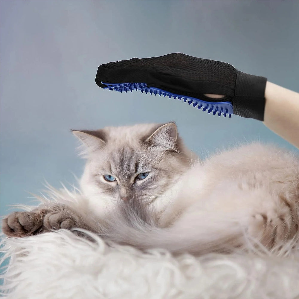 De-Shedding Glove