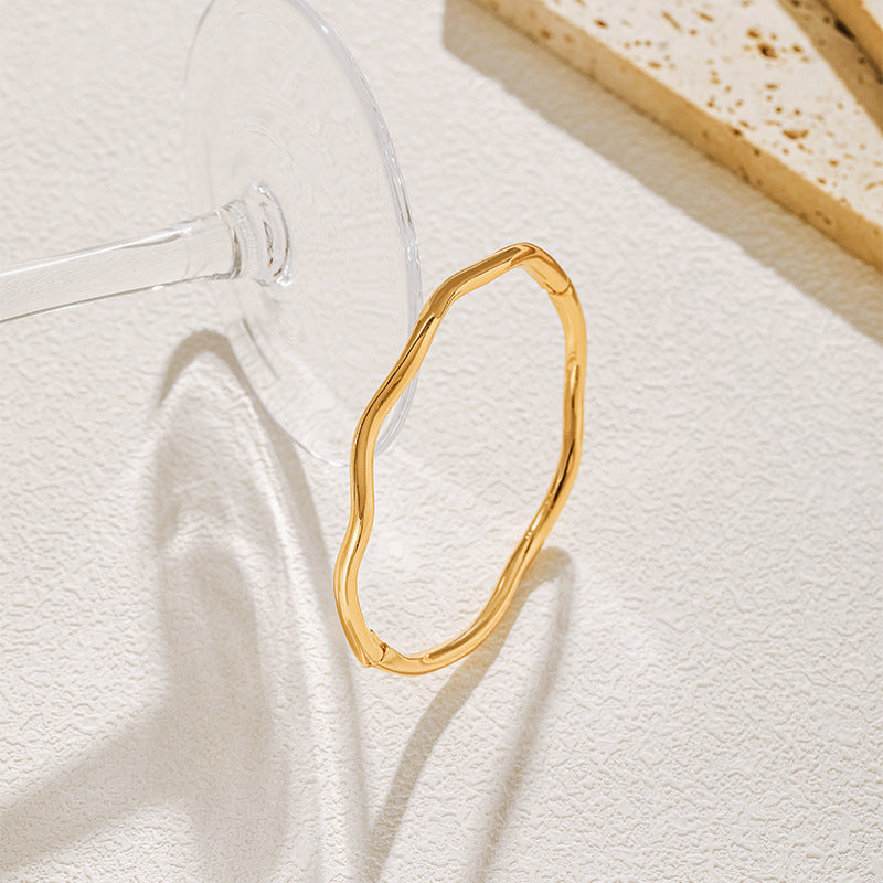 Simple Golden  Bangle